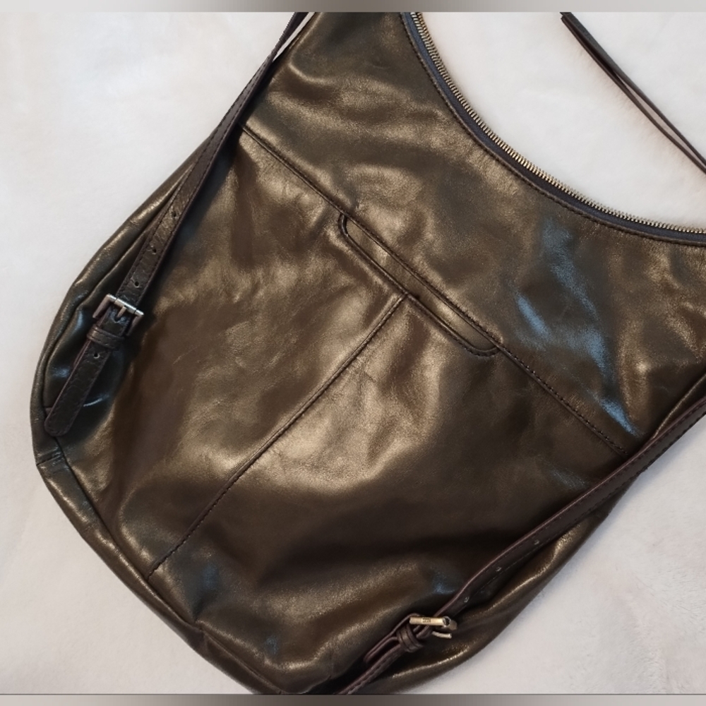 👜 HOBO Merrin NWT